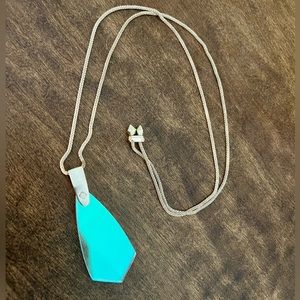 Kendra Scott Azalea Dichroic Glass Necklace